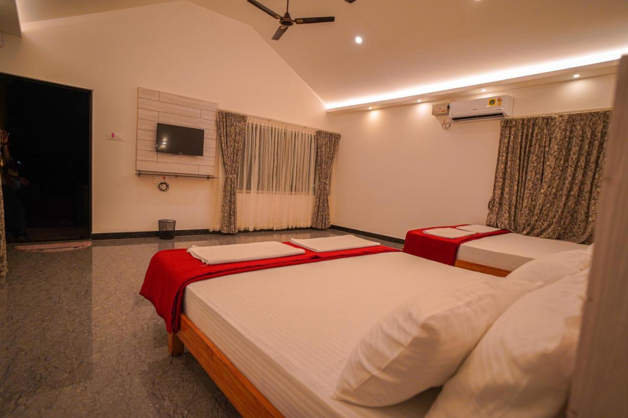 Kings Resort Dandeli Eksteriør bilde